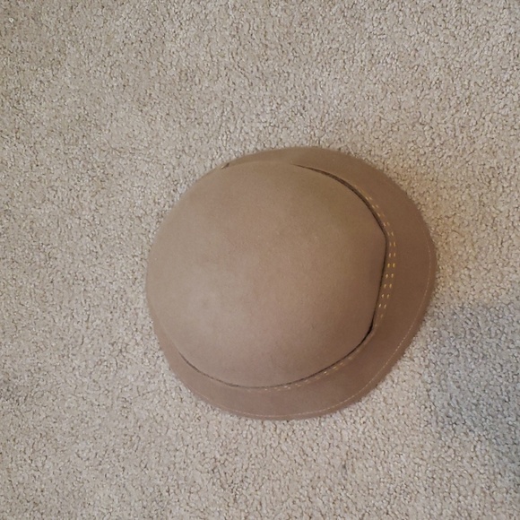 Wool hat - Picture 3 of 5